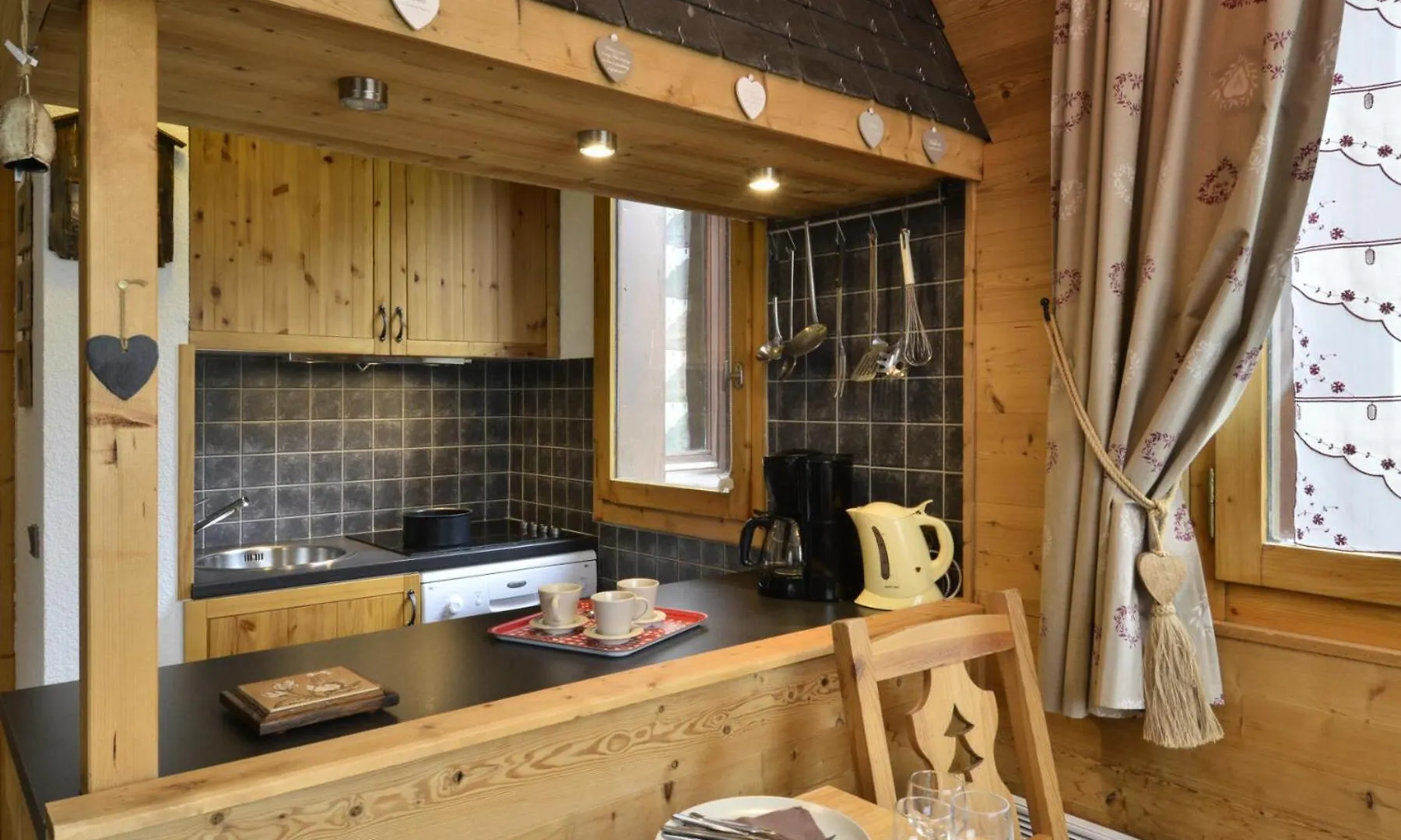 Daire Residence Pierre De Soleil - 2 Pieces Pour 6 Personnes 575 Macot-la-Plagne Fransa